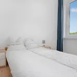 Feriehus Cozy Home In Jaroslawiec With Wifi *